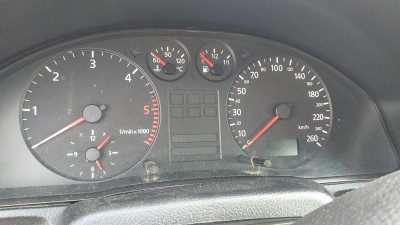 AUDI A4 BERLINA (B5)
