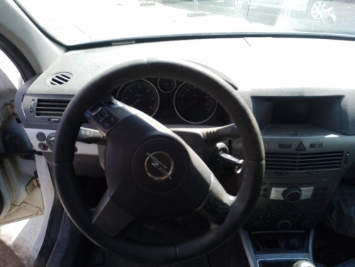 OPEL ASTRA H BERLINA — автомобиль-донор на запчасти 