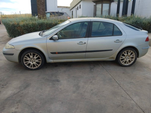Renault Laguna II (BG0)(2001->) — автомобиль-донор на запчасти 