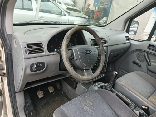 FORD TRANSIT CONNECT (TC7) — vehículo donante para recambios 
