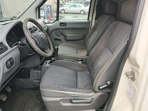 FORD TRANSIT CONNECT (TC7) — vehículo donante para recambios 
