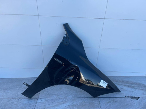 ALETA DELANTERA DERECHA Renault MEGANE III BERLINA 5P 
