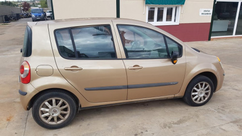  Renault Modus I (2004->) SIN IDENTIFICAR 