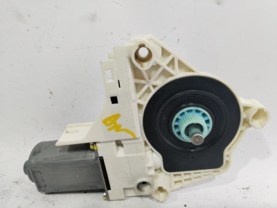 MOTOR ELEVALUNAS DELANTERO IZQUIERDO, Audi, A1 (8X1)