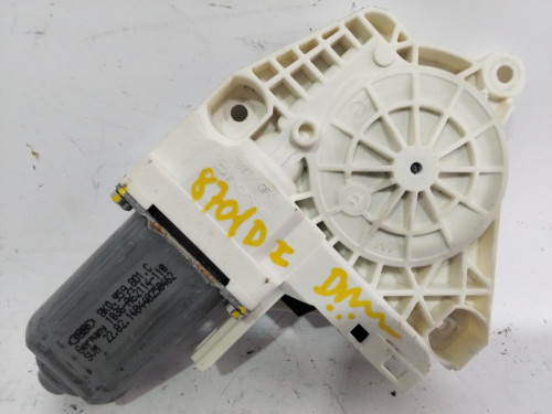 MOTOR ELEVALUNAS DELANTERO IZQUIERDO Audi A1 (8X1) 
