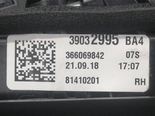  PILOTO TRASERO CENTRAL OPEL ASTRA K BERLINA 5P 