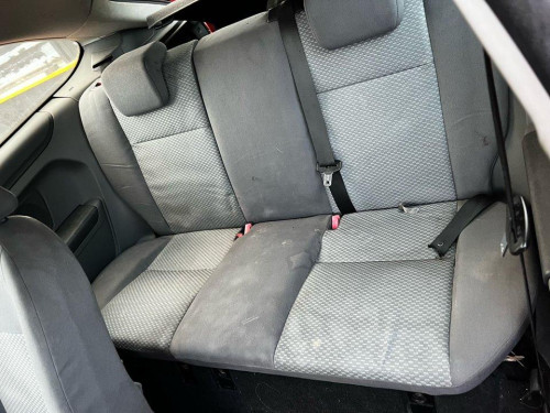  FORD FOCUS BERLINA (CAP) 