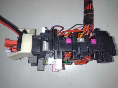 CAJA RELES / FUSIBLES, SKODA, SUPERB COMBI (3V5)