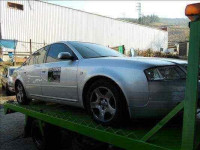 AUDI A6 BERLINA (4B2)