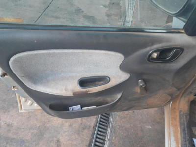 DAEWOO LANOS