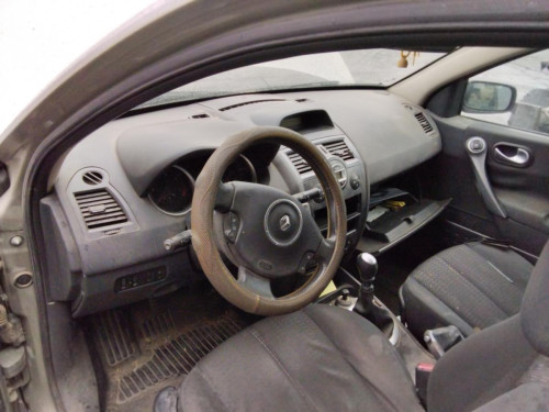 RENAULT MEGANE II BERLINA 5P — автомобиль-донор на запчасти 