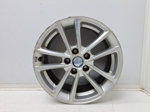 LLANTA Ford FOCUS BERLINA (CB8) 