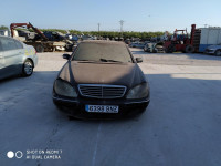 MERCEDES-BENZ CLASE S (BM 220) BERLINA