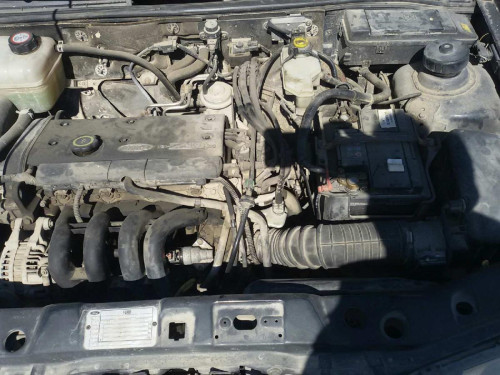  FORD FIESTA BERLINA 