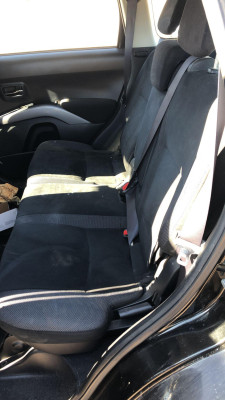 MITSUBISHI OUTLANDER (CW0)