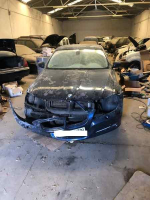 BMW SERIE 3 BERLINA (E90)