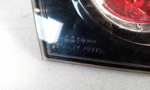  FARO ANTINIEBLA TRASERO IZQUIERDO Mazda 3 BERLINA (BK) 