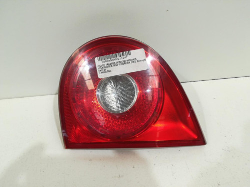  PILOTO TRASERO DERECHO INTERIOR Volkswagen GOLF V (1K1)(10.2003) 