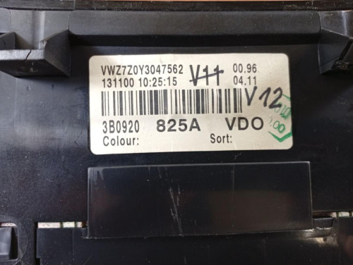 CUADRO INSTRUMENTOS Volkswagen PASSAT BERLINA (3B3) 