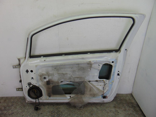  PUERTA DELANTERA DERECHA OPEL CORSA D 