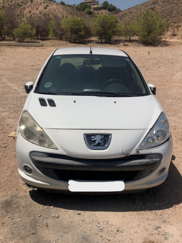 PEUGEOT 206 — автомобиль-донор на запчасти 