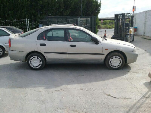  MITSUBISHI CARISMA BERLINA 5 (DA0) 