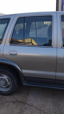 PUERTA TRASERA DERECHA Kia Sportage (1994->)