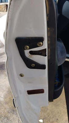 CERRADURA PUERTA DELANTERA IZQUIERDA Ford Escort Berl./Turnier (1995->)
