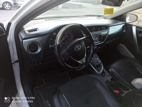  TOYOTA AURIS (E18) 