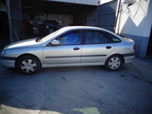  RENAULT LAGUNA (B56) 
