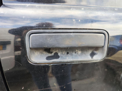 MANETA EXTERIOR DELANTERA DERECHA