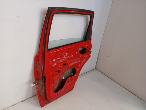  PUERTA TRASERA DERECHA CHEVROLET AVEO BERLINA 