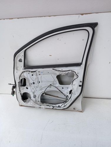  PUERTA DELANTERA DERECHA NISSAN PIXO (UAO) 