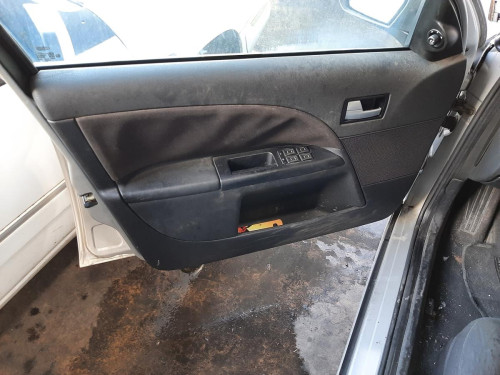  FORD MONDEO BERLINA (GE) 