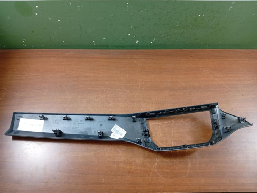 NO IDENTIFICADO Seat ARONA (KJ) 