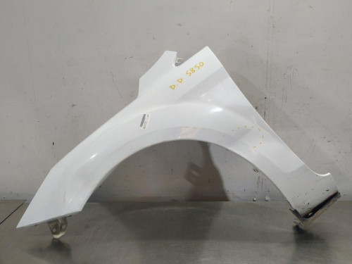  ALETA DELANTERA IZQUIERDA FORD FOCUS BERLINA (CB4) 