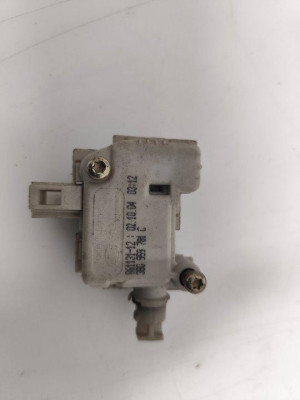 MOTOR CIERRE CENTRALIZADO MALETERO / PORTON, VOLKSWAGEN, POLO IV (9N1)