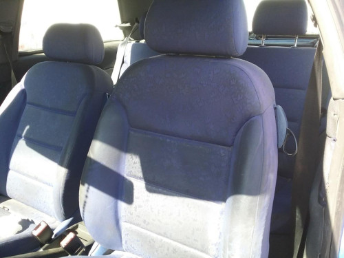 AUDI A3 (8L) — vehículo donante para recambios 