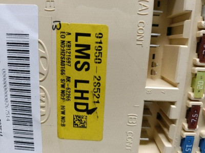 CAJA RELES / FUSIBLES, HYUNDAI, IX35 (EL/LM)