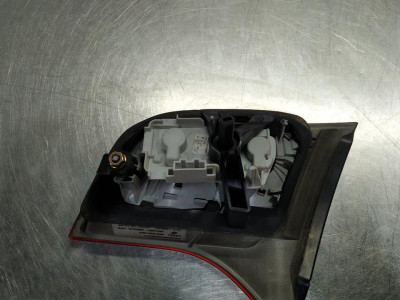 PILOTO TRASERO IZQUIERDO INTERIOR, AUDI, A4 AVANT (8E)
