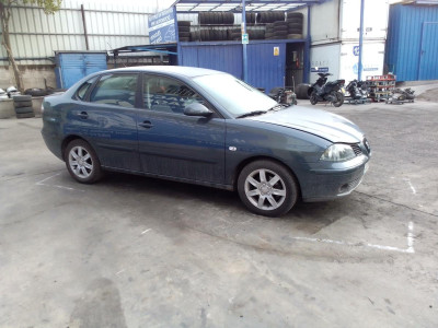 SEAT CORDOBA BERLINA (6L2)