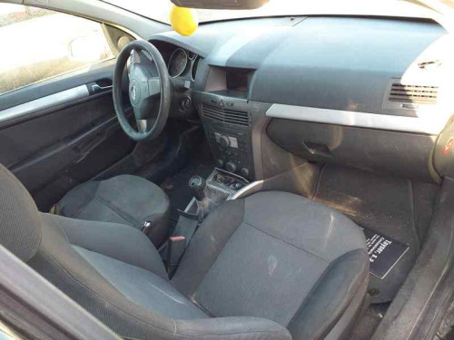  OPEL ASTRA H BERLINA 