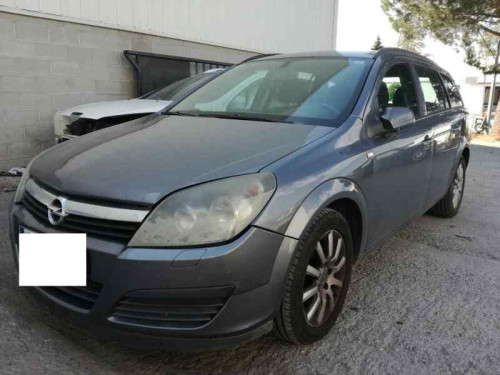OPEL ASTRA H CARAVAN — vehículo donante para recambios 