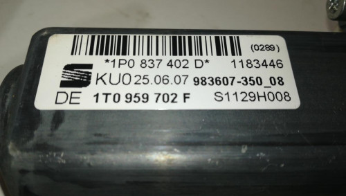 MOTOR ELEVALUNAS DELANTERO DERECHO Seat LEON (1P1) 