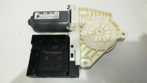  MOTOR ELEVALUNAS DELANTERO DERECHO Seat LEON (1P1) 