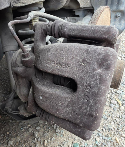 PINZA DE FRENO TRASERA DERECHA RENAULT SCENIC III (JZ) 