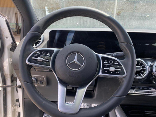  MERCEDES-BENZ CLASE B (BM 247) 