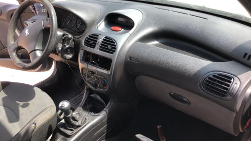 PEUGEOT 206 — автомобиль-донор на запчасти 
