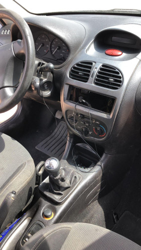 PEUGEOT 206 — автомобиль-донор на запчасти 