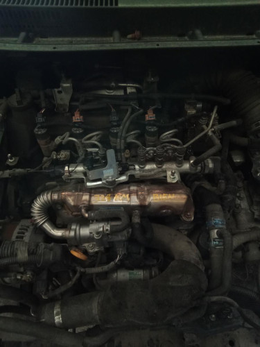  TOYOTA AURIS (E15) 